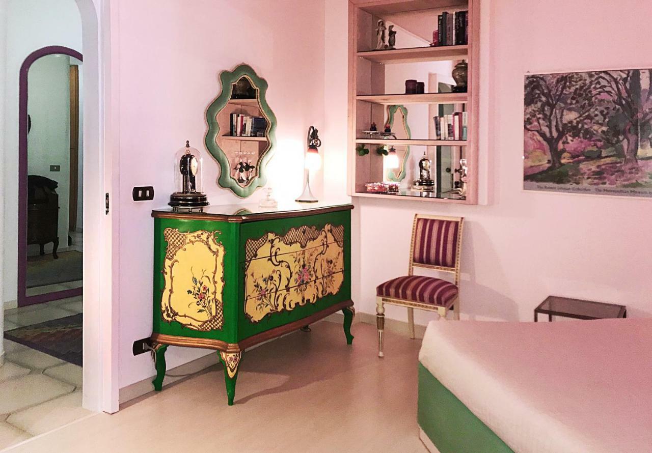 タオルミーナCasa Al Duomoアパートメント エクステリア 写真