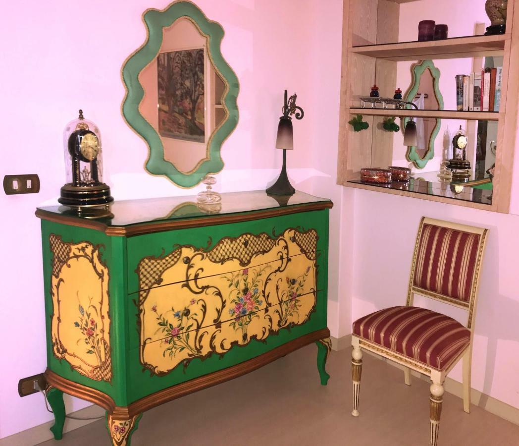 タオルミーナCasa Al Duomoアパートメント エクステリア 写真